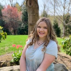 Meet your Posher, Madison